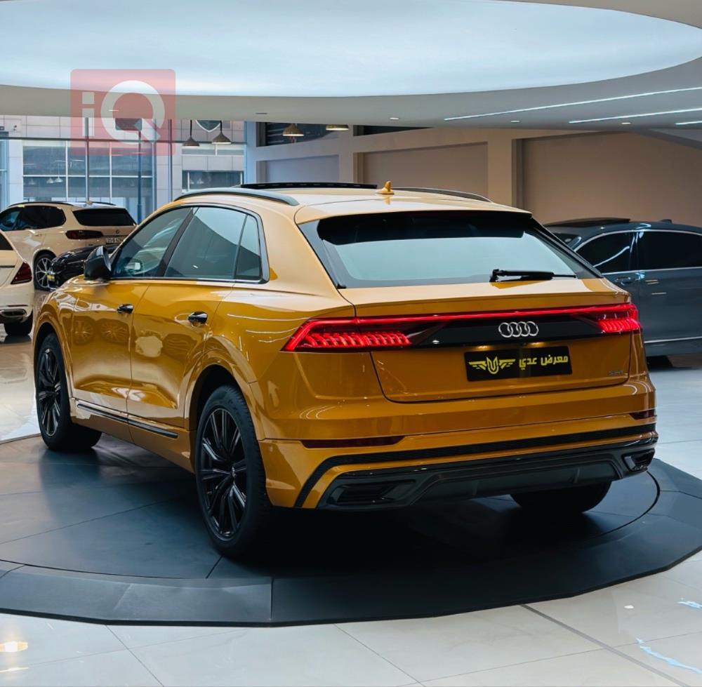 Audi Q8
